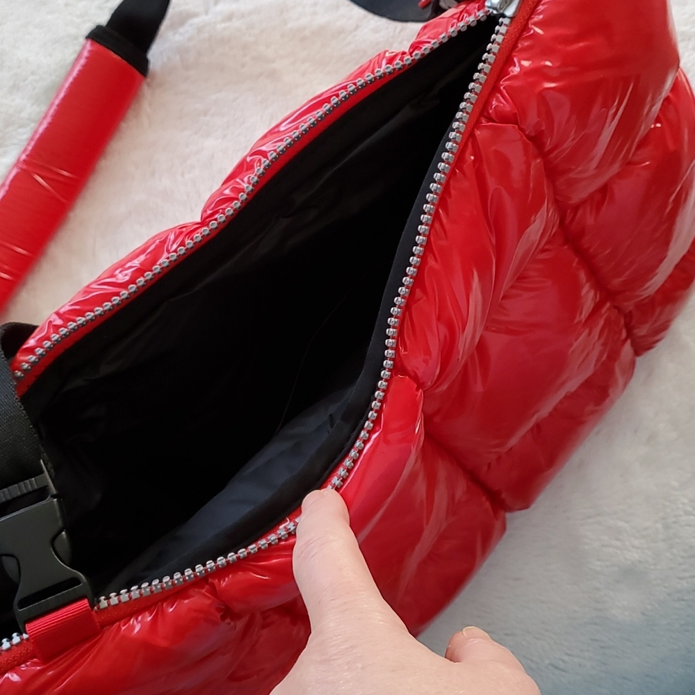 🎒iSkin Summit Quilted Laptop Sleeve 🎒 - Picture 2 of 5